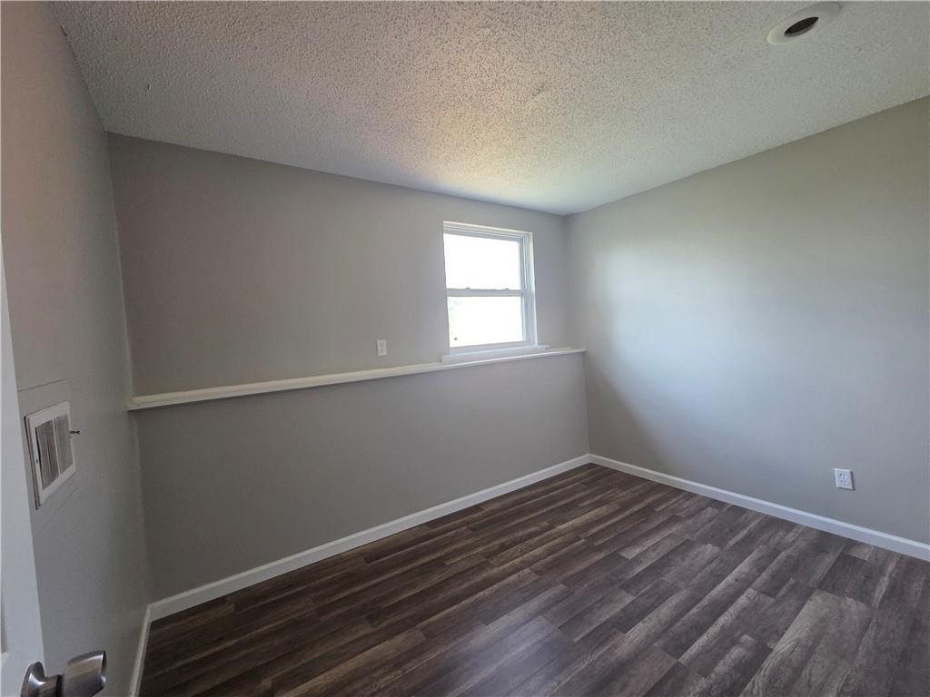 909 N Jan Mar Street Property Photo 6