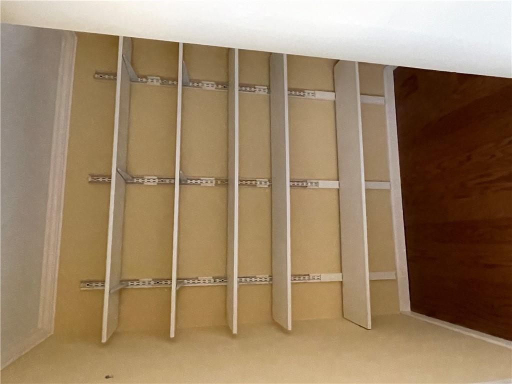 333 W Meyer Boulevard Property Photo 5