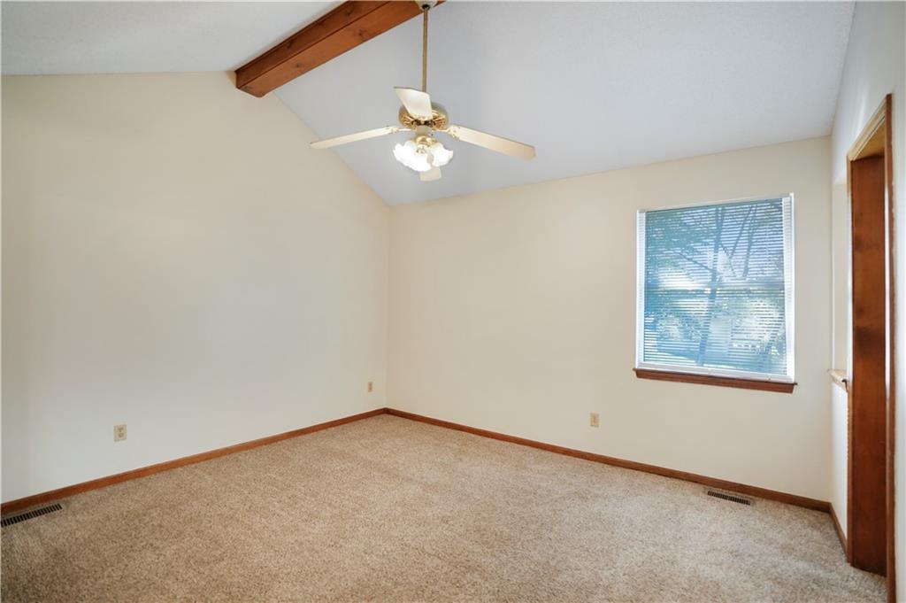 5511 Ne 50th Street Property Photo 19