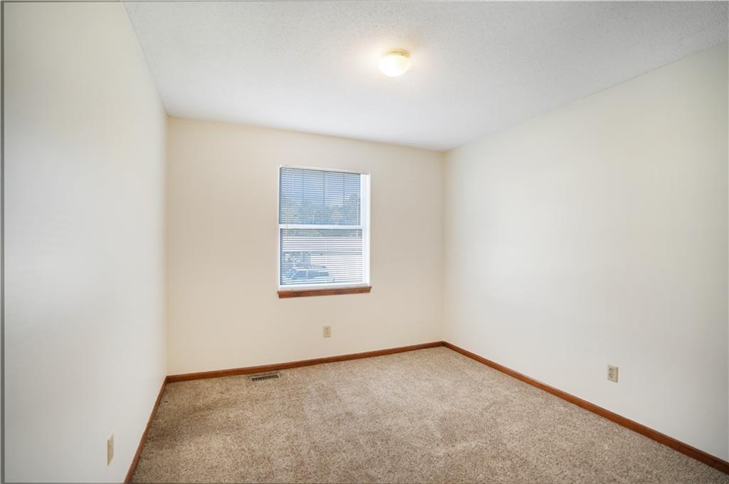5511 Ne 50th Street Property Photo 24