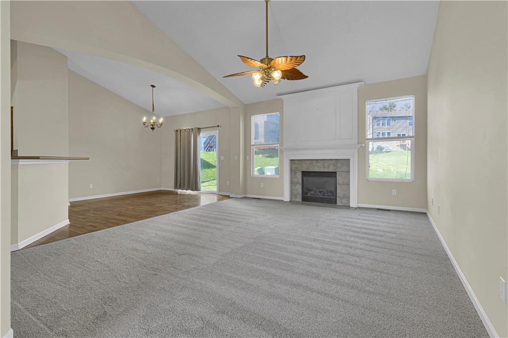 7904 N Poplar Court Property Photo 4