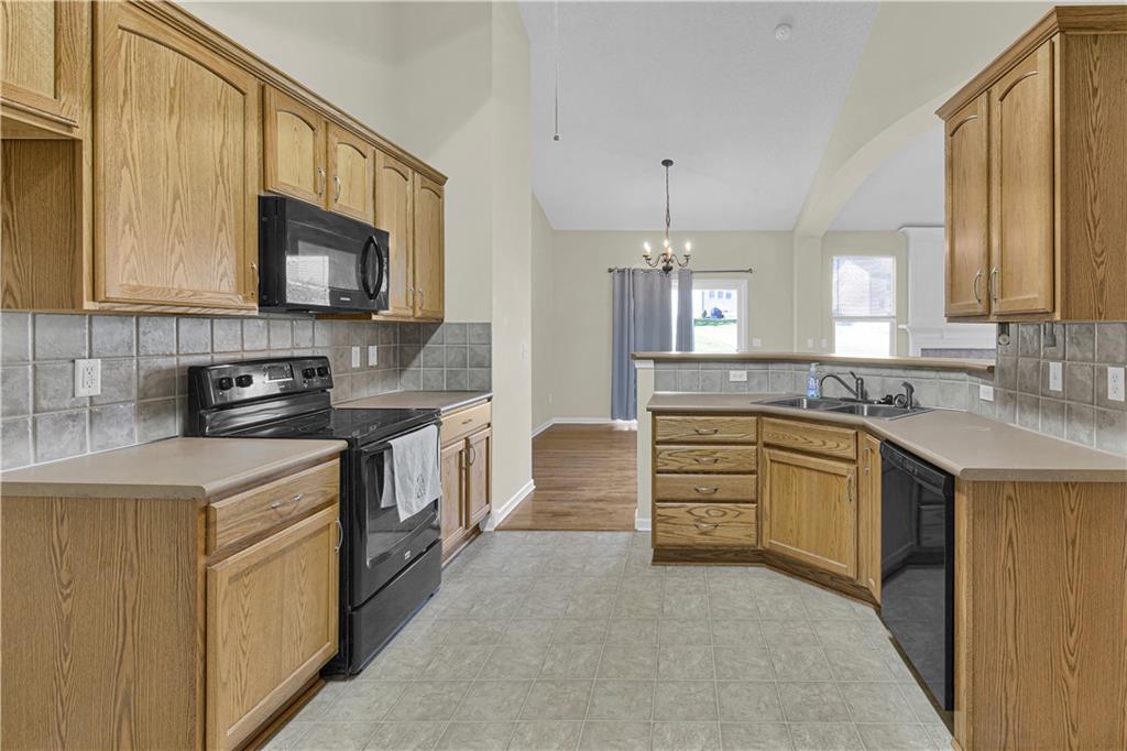7904 N Poplar Court Property Photo 10