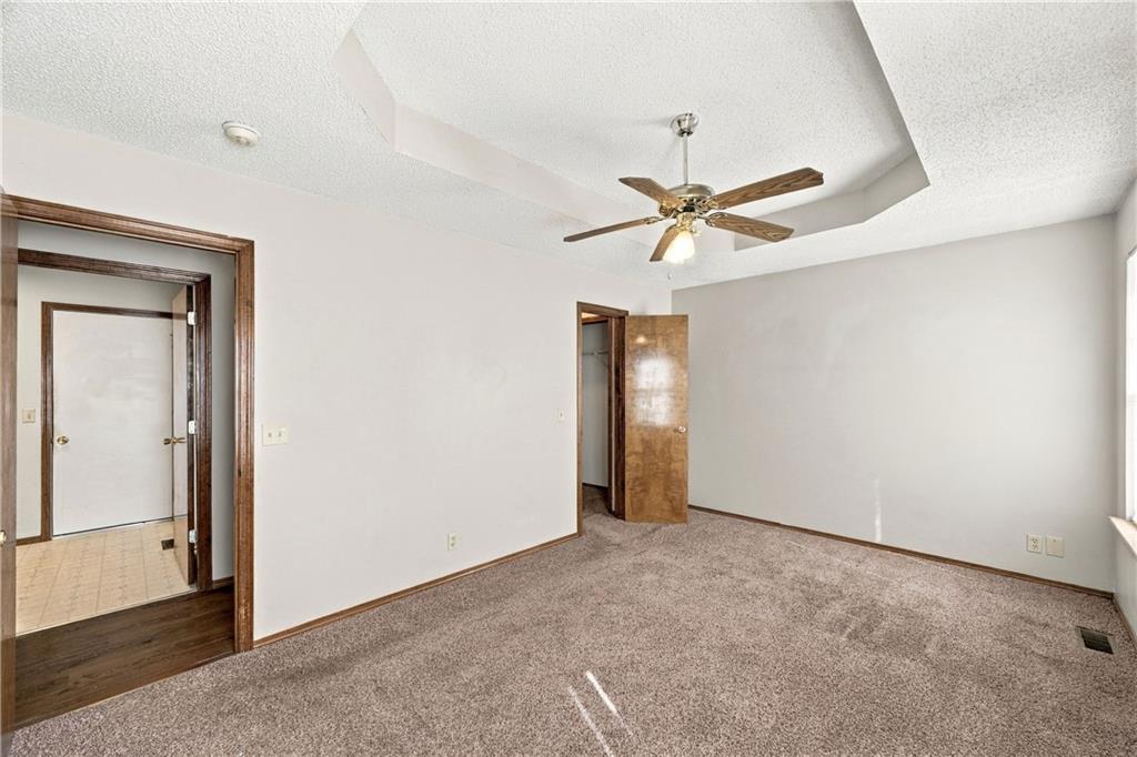 4410 W 27th Street Property Photo 8