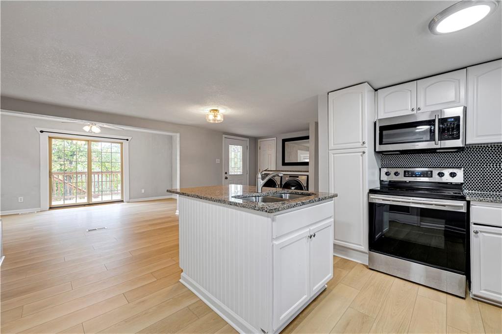 165 T Street Property Photo 8