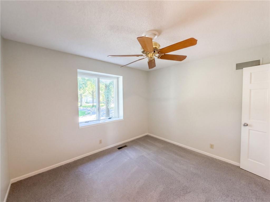 12600 Pawnee Lane Property Photo 10