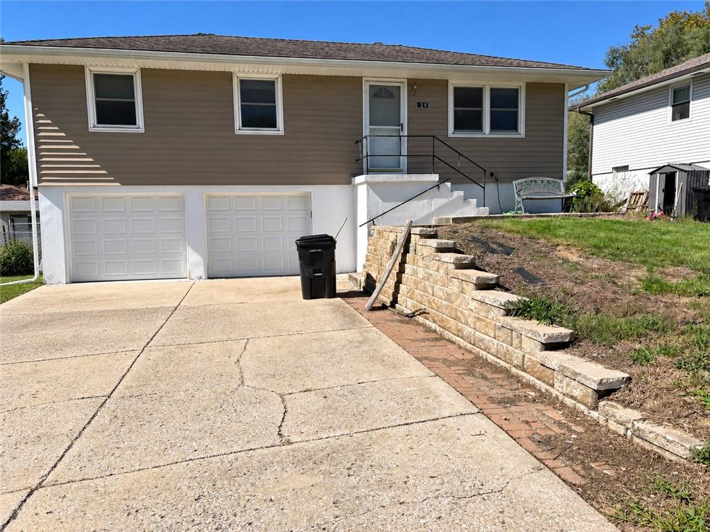 1210 S Holke Road Property Photo 1