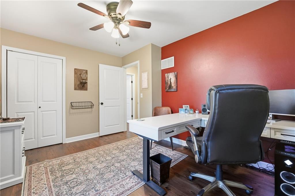 201 Se Westwind Drive Property Photo 11