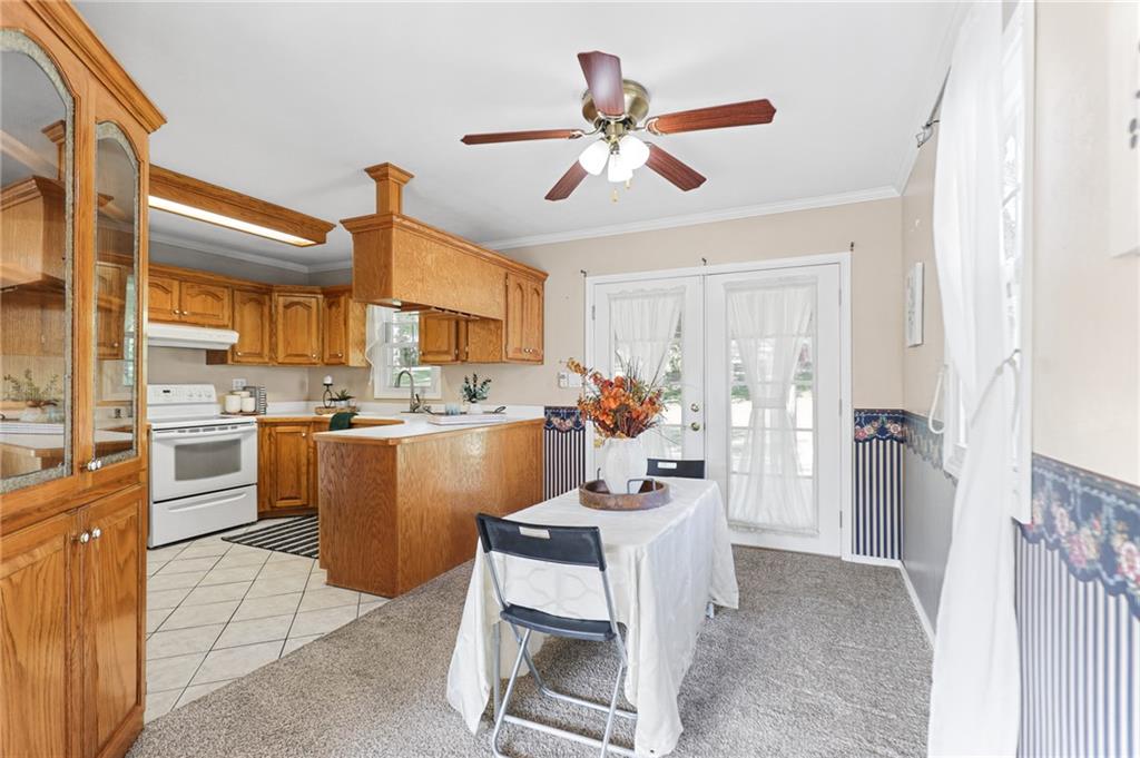 3012 S Norwood Avenue Property Photo 11