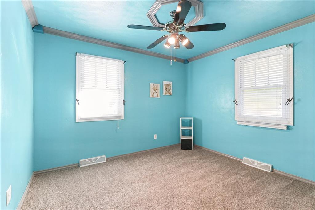 3012 S Norwood Avenue Property Photo 17