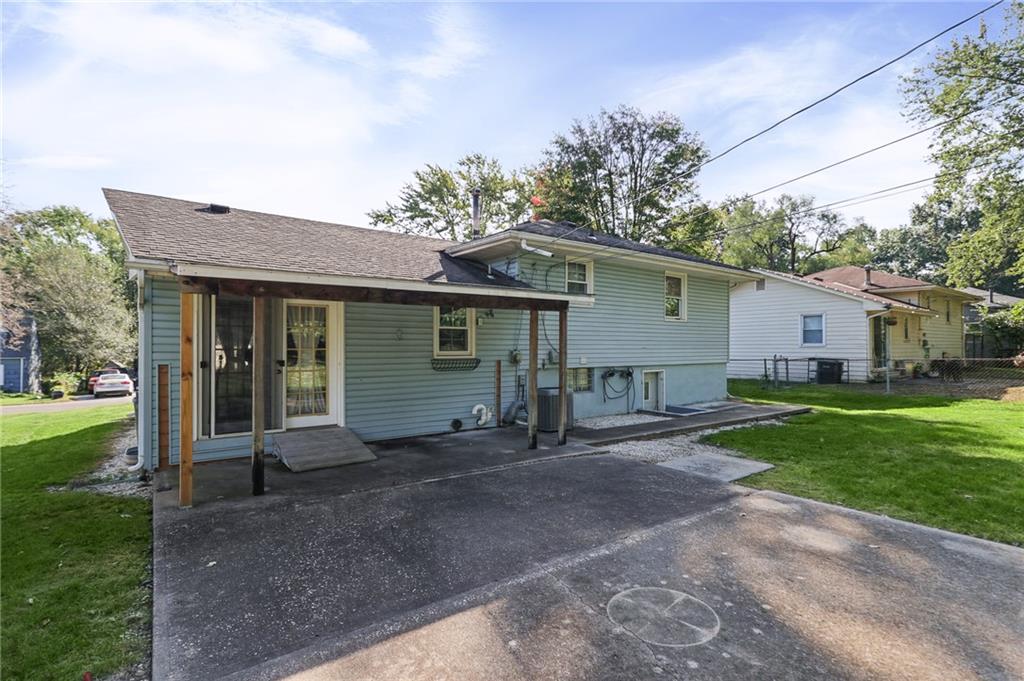 3012 S Norwood Avenue Property Photo 25
