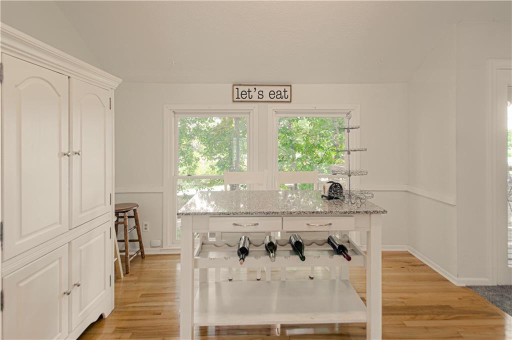 807 Nw 70th Street Property Photo 15