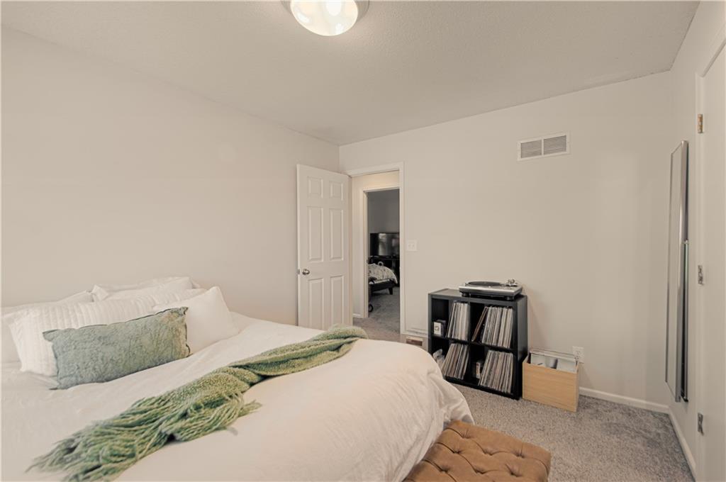 807 Nw 70th Street Property Photo 22