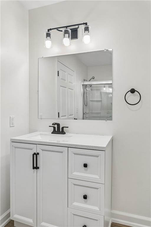 114 W 2nd Street Property Photo 14