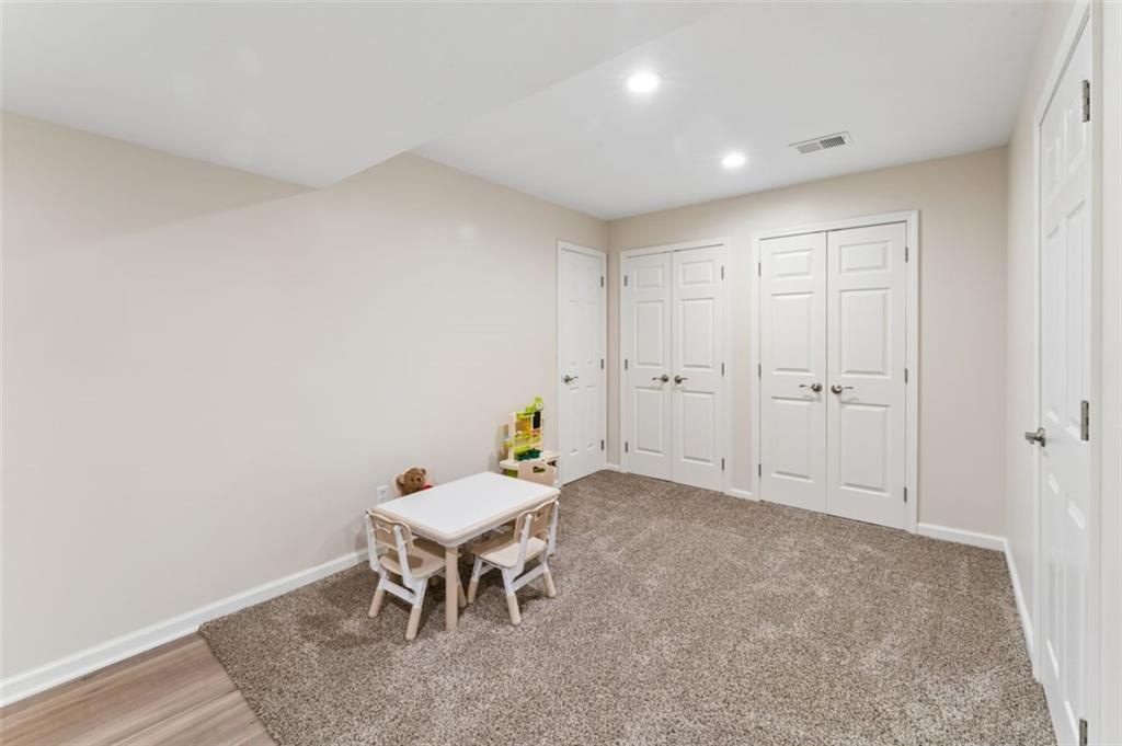 9101 W 148th Street Property Photo 53