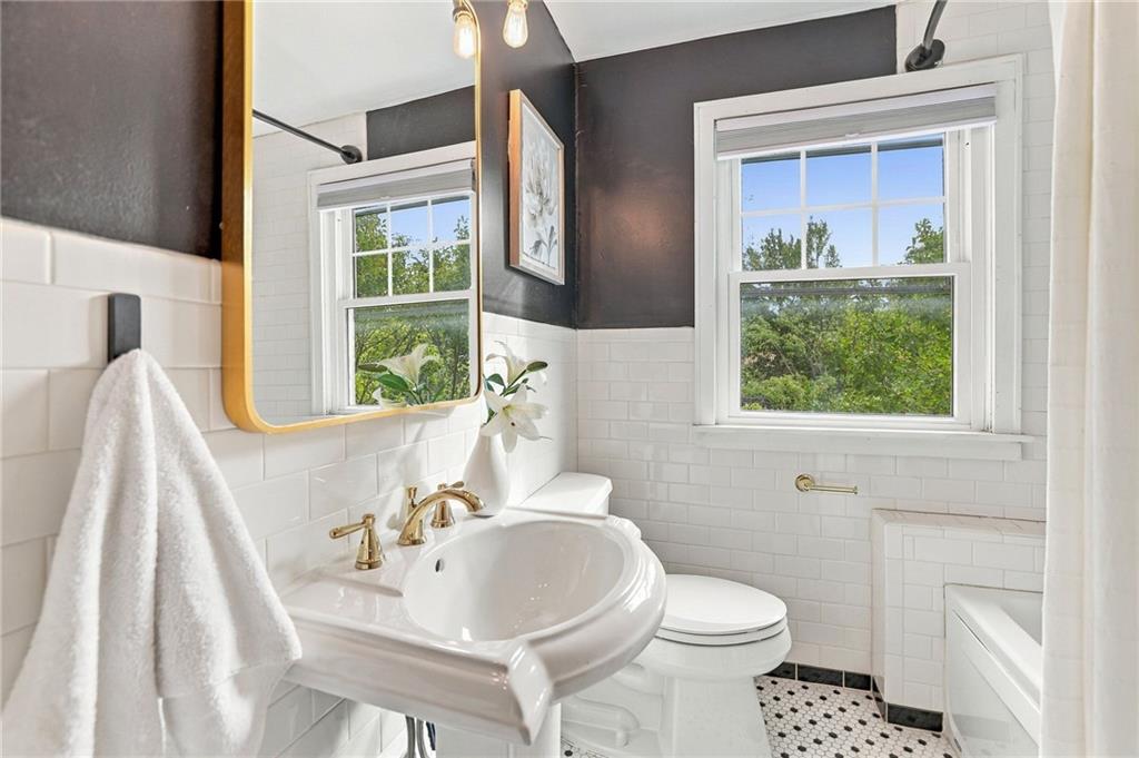 6400 Morningside Drive Property Photo 37