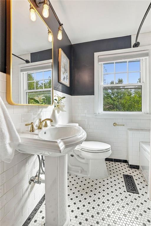 6400 Morningside Drive Property Photo 38