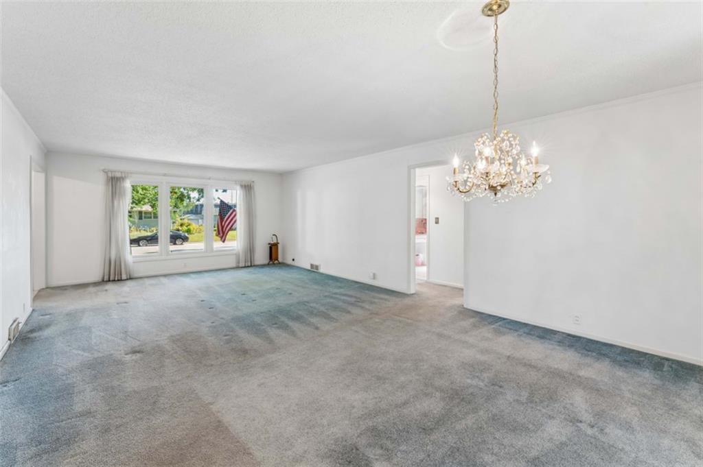 841 S Water Street Property Photo 8