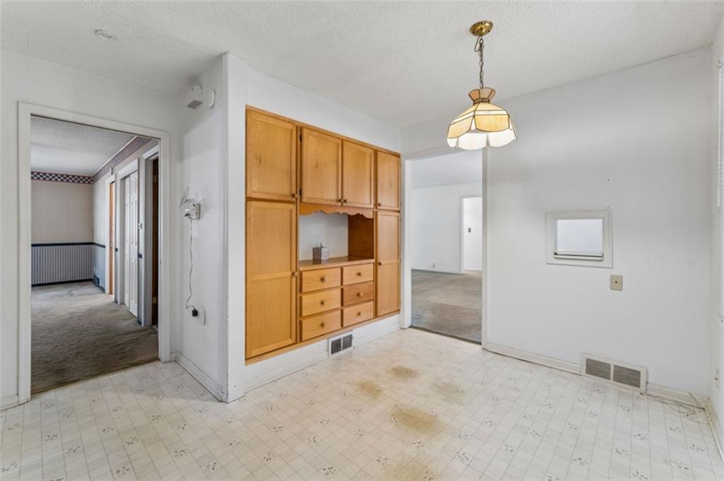 841 S Water Street Property Photo 17