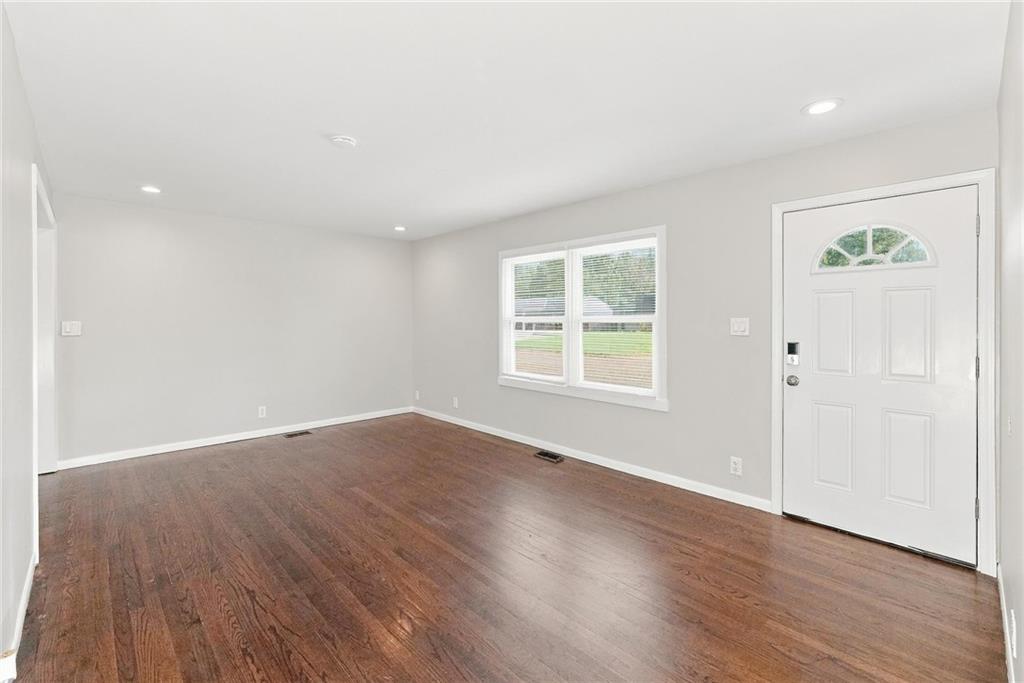400 N Ponca Drive Property Photo 5