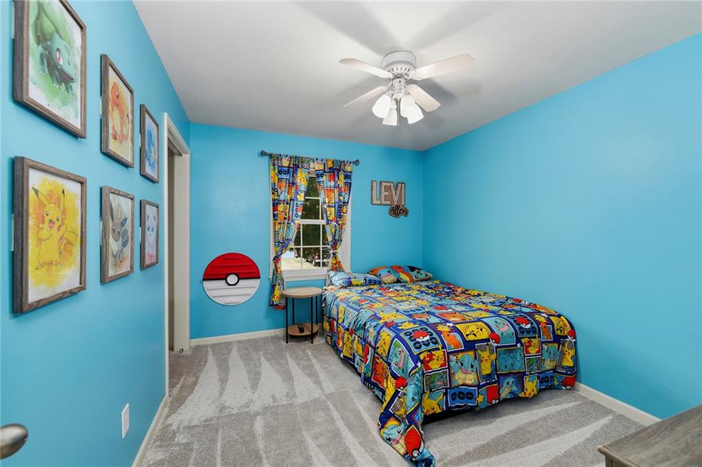 106 S Chambery Drive Property Photo 9