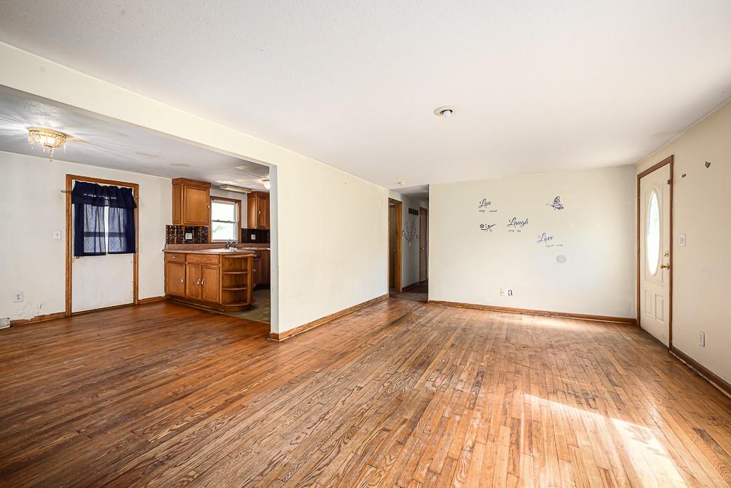 5530 Sloan Avenue Property Photo 4