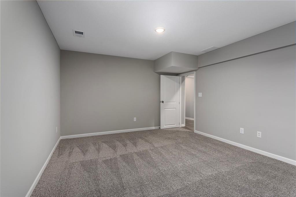 603 Wiltshire Drive Property Photo 29