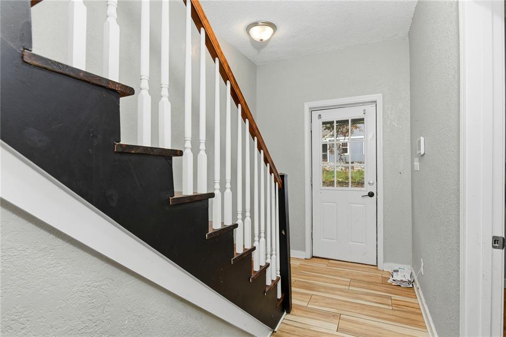 207 N Mill Street Property Photo 5