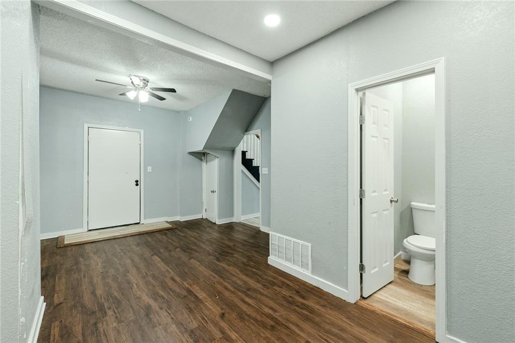 207 N Mill Street Property Photo 20