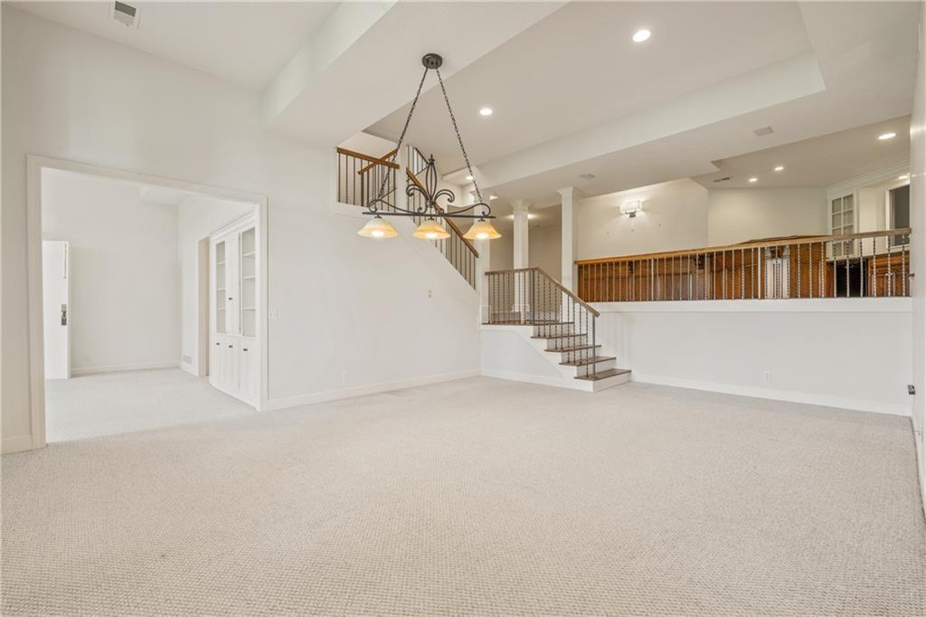 3608 W 153rd Street Property Photo 32