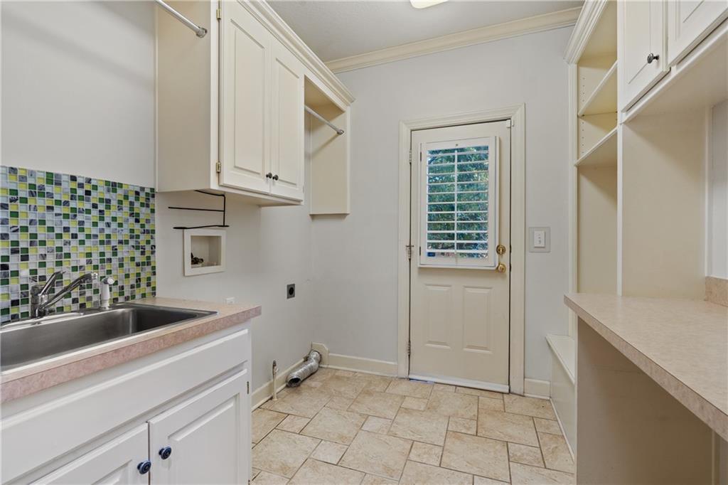 3608 W 153rd Street Property Photo 55