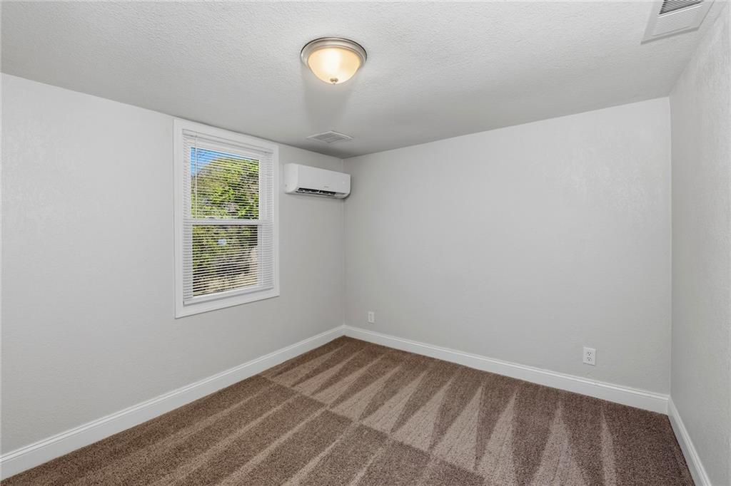 4922 Blue Lane Property Photo 20