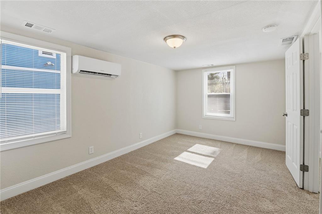 4922 Blue Lane Property Photo 23