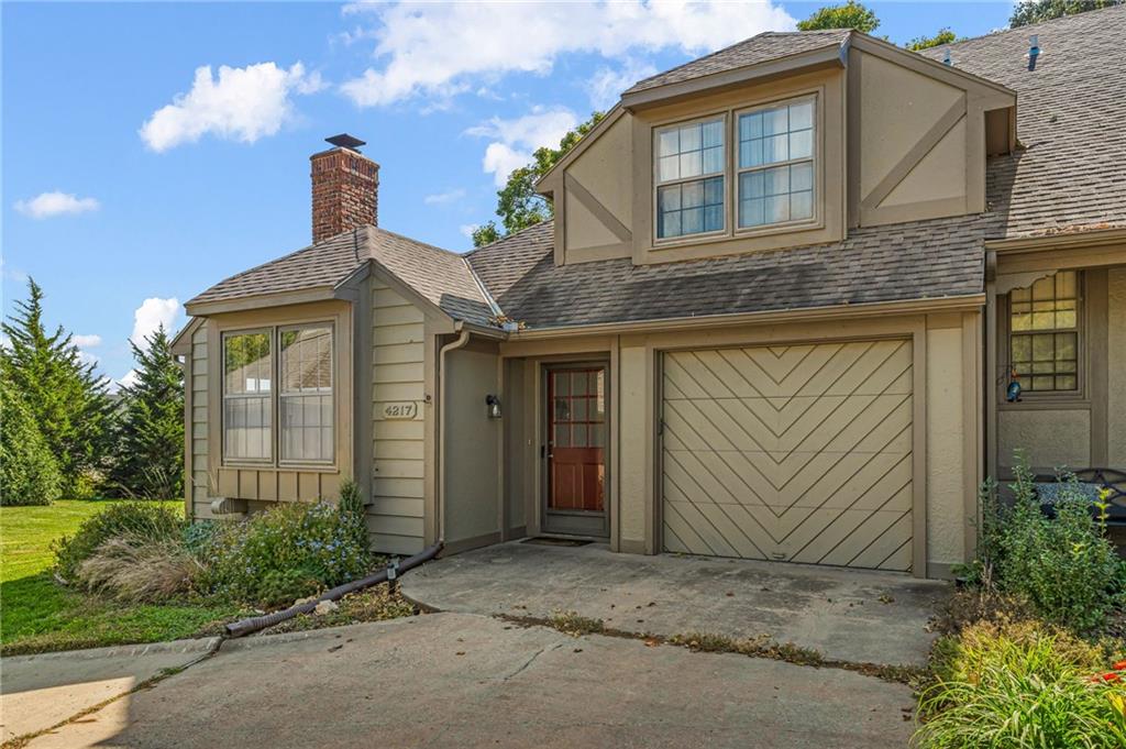 4217 Wimbledon Drive Property Photo 3
