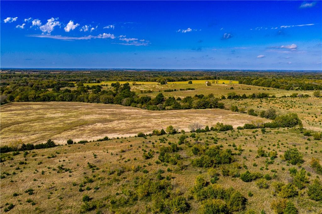 2275 California Road Property Photo 2