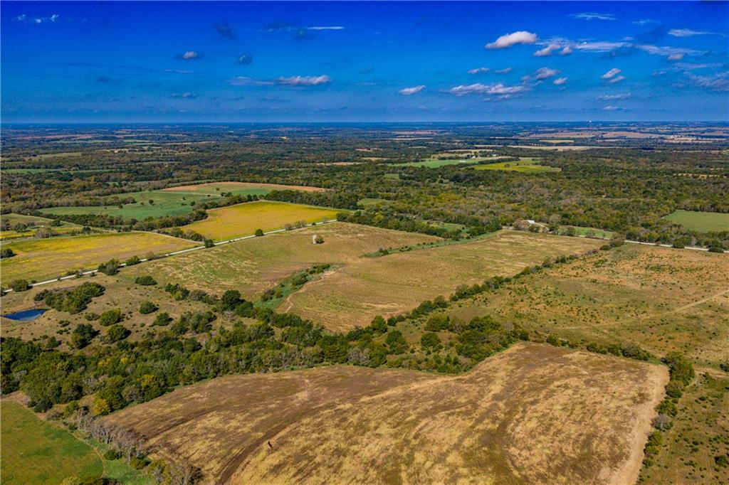 2275 California Road Property Photo 6
