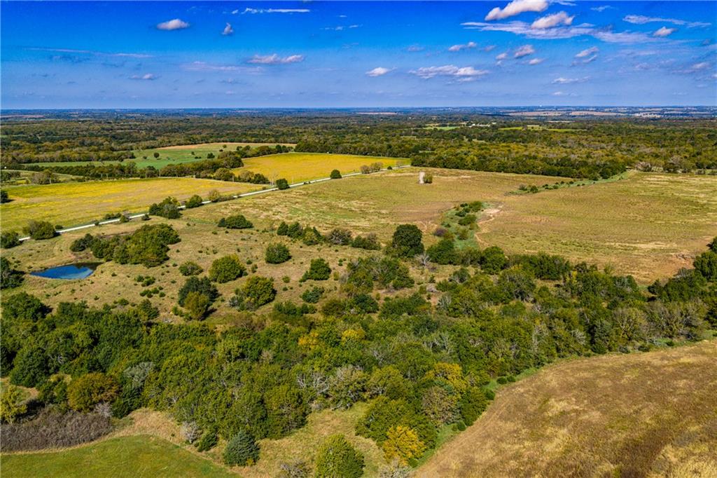 2275 California Road Property Photo 7