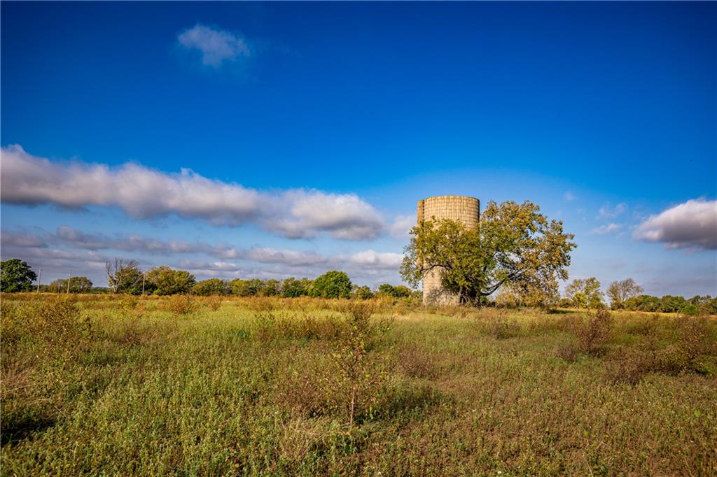 2275 California Road Property Photo 20