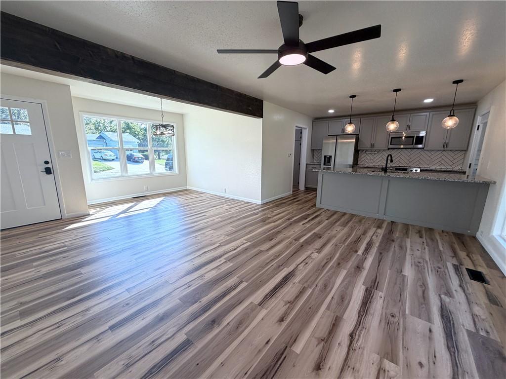 1905 Webster Street Property Photo 6