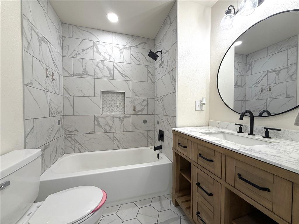 1905 Webster Street Property Photo 12