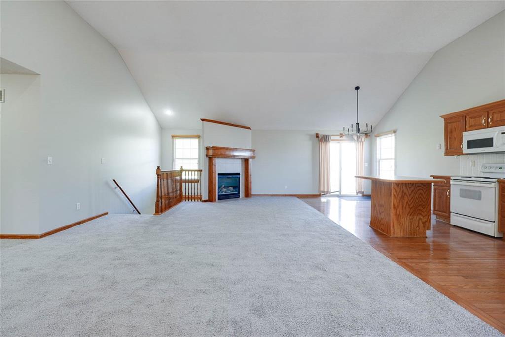 716 Sw Brome Drive Property Photo 8