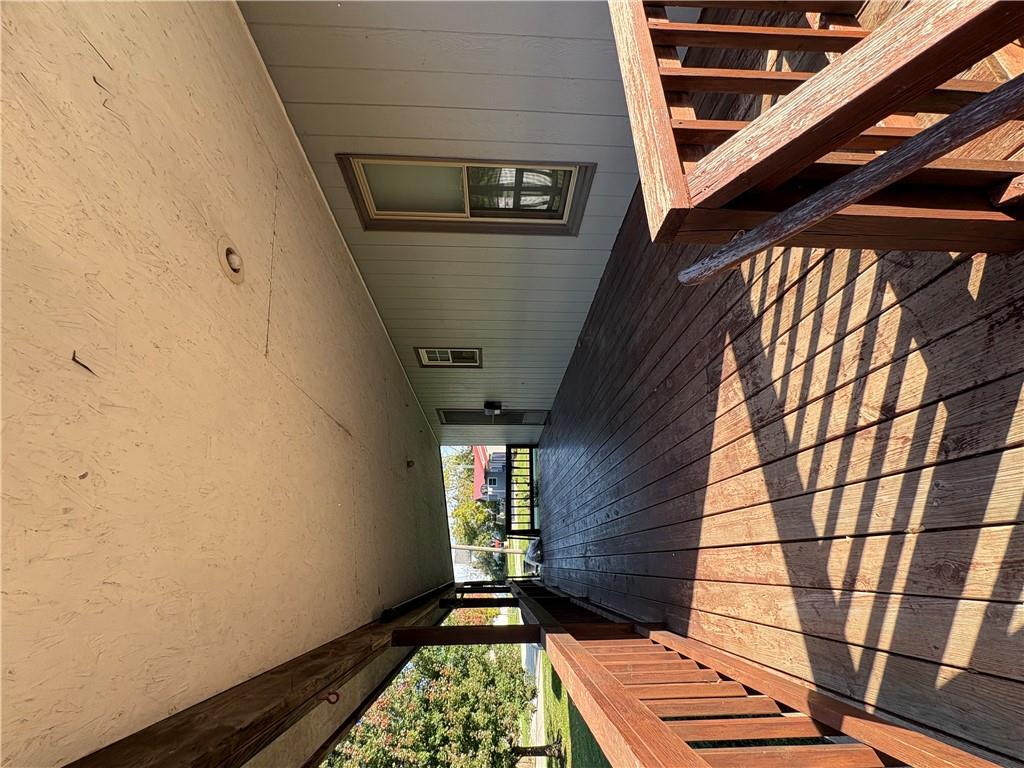 202 Gilbert Avenue Property Photo 4