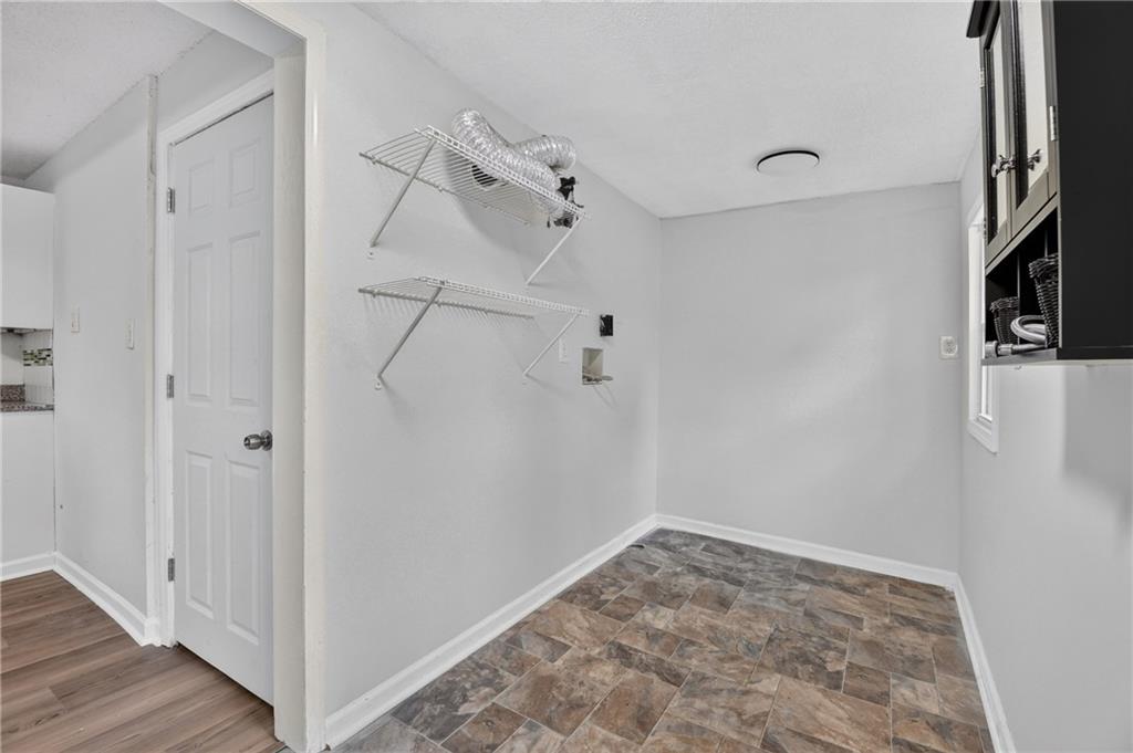 219 S Front Street Property Photo 17