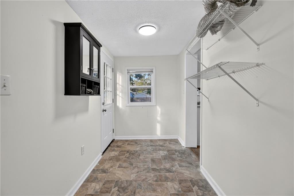 219 S Front Street Property Photo 18