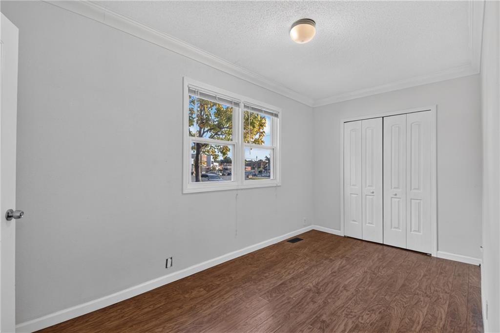 219 S Front Street Property Photo 19