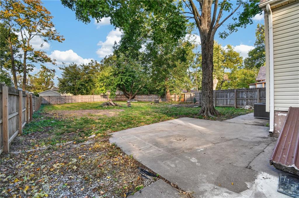 219 S Front Street Property Photo 29
