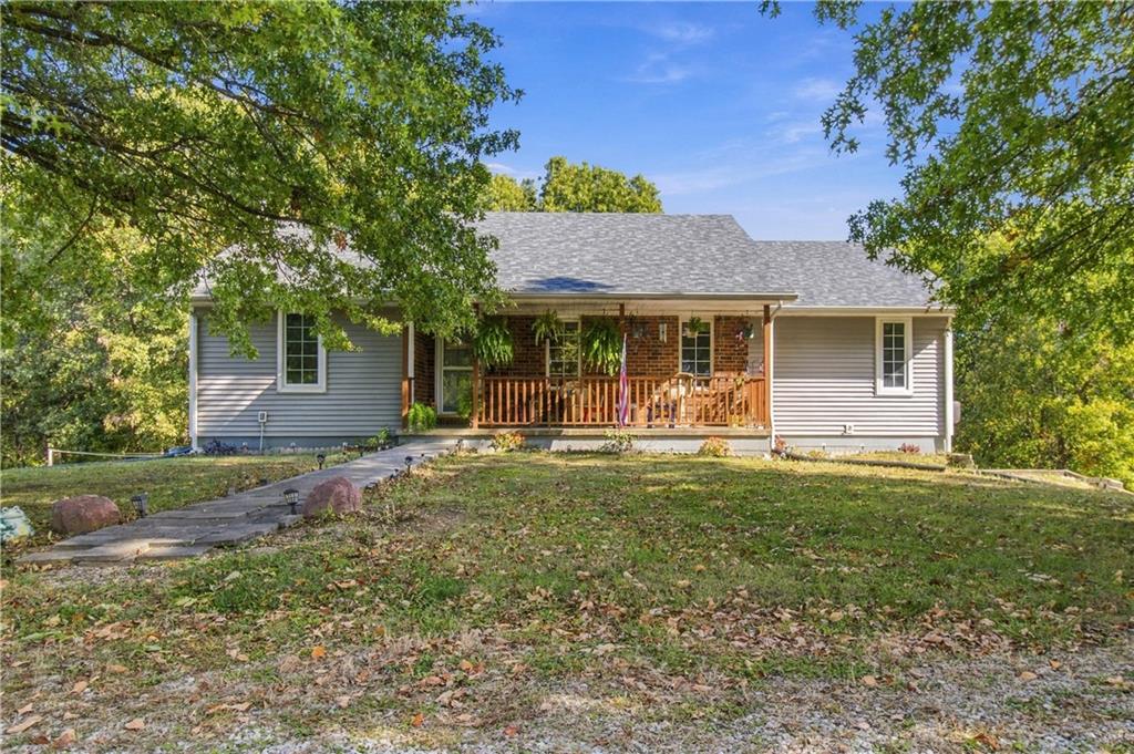 79 Sw County Road Jj Highway Property Photo 1