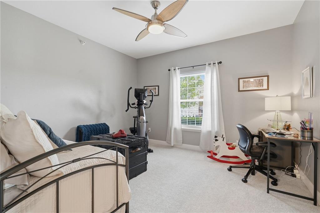 11604 Tomahawk Creek Parkway Property Photo 17
