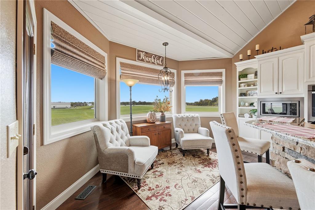 12760 Liv 2517 Road Property Photo 11