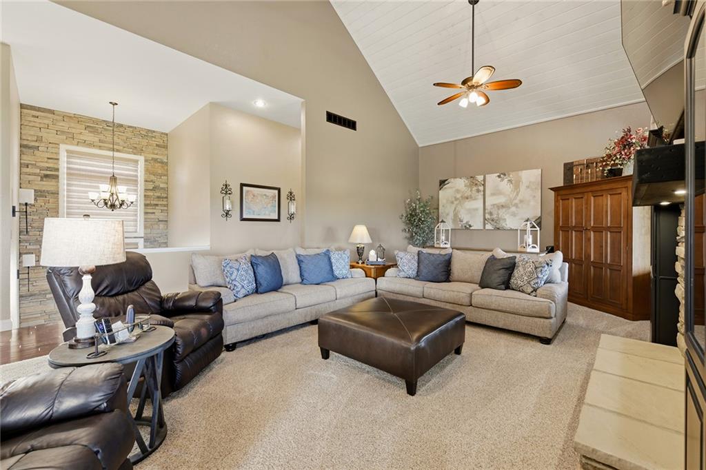 12760 Liv 2517 Road Property Photo 15