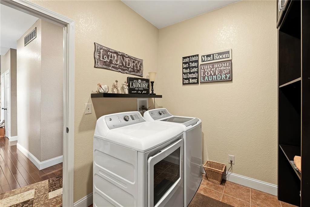12760 Liv 2517 Road Property Photo 23